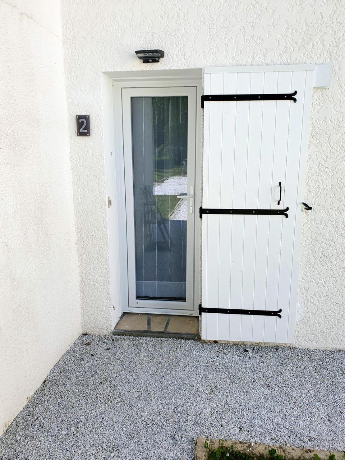 Calme Jardin & Parking Prox Royan Appart 2 Médis Buitenkant foto