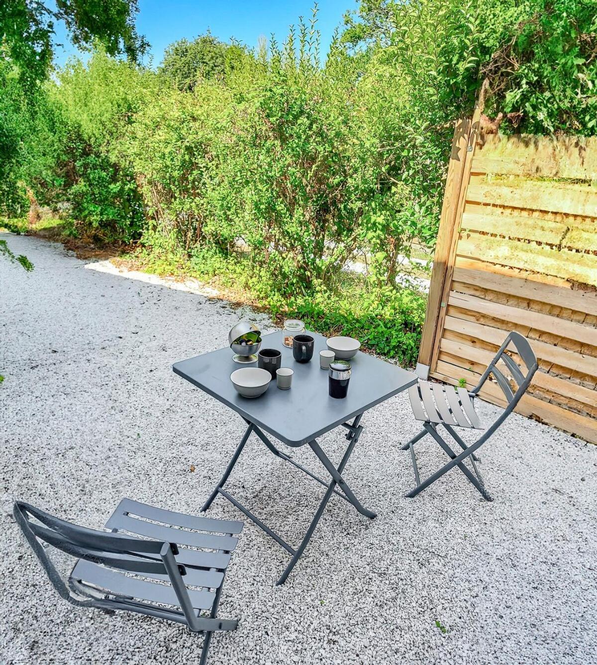 Calme Jardin & Parking Prox Royan Appart 2 Médis Buitenkant foto