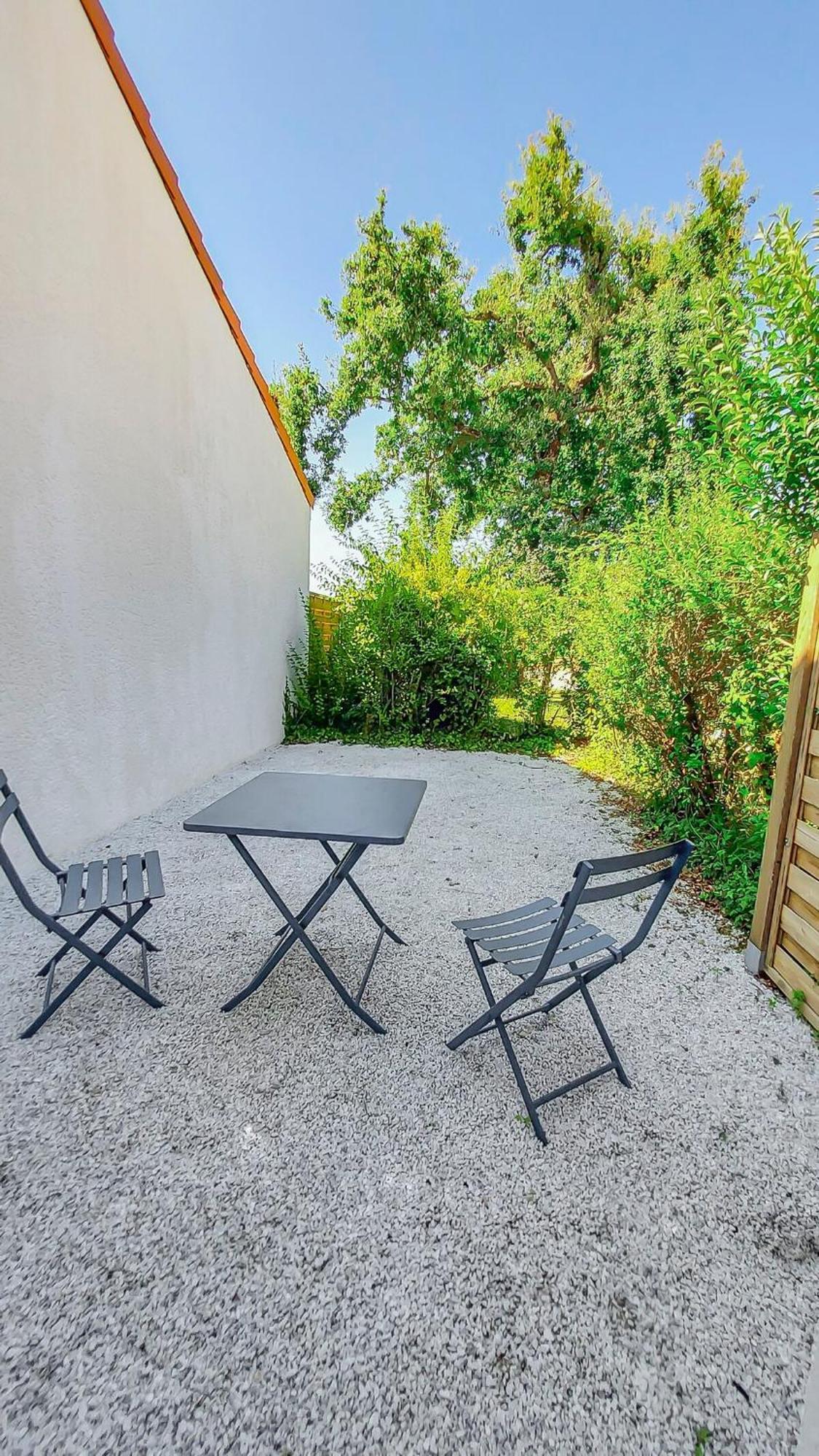 Escale Enchantee A Medis - Appartement 2 Buitenkant foto